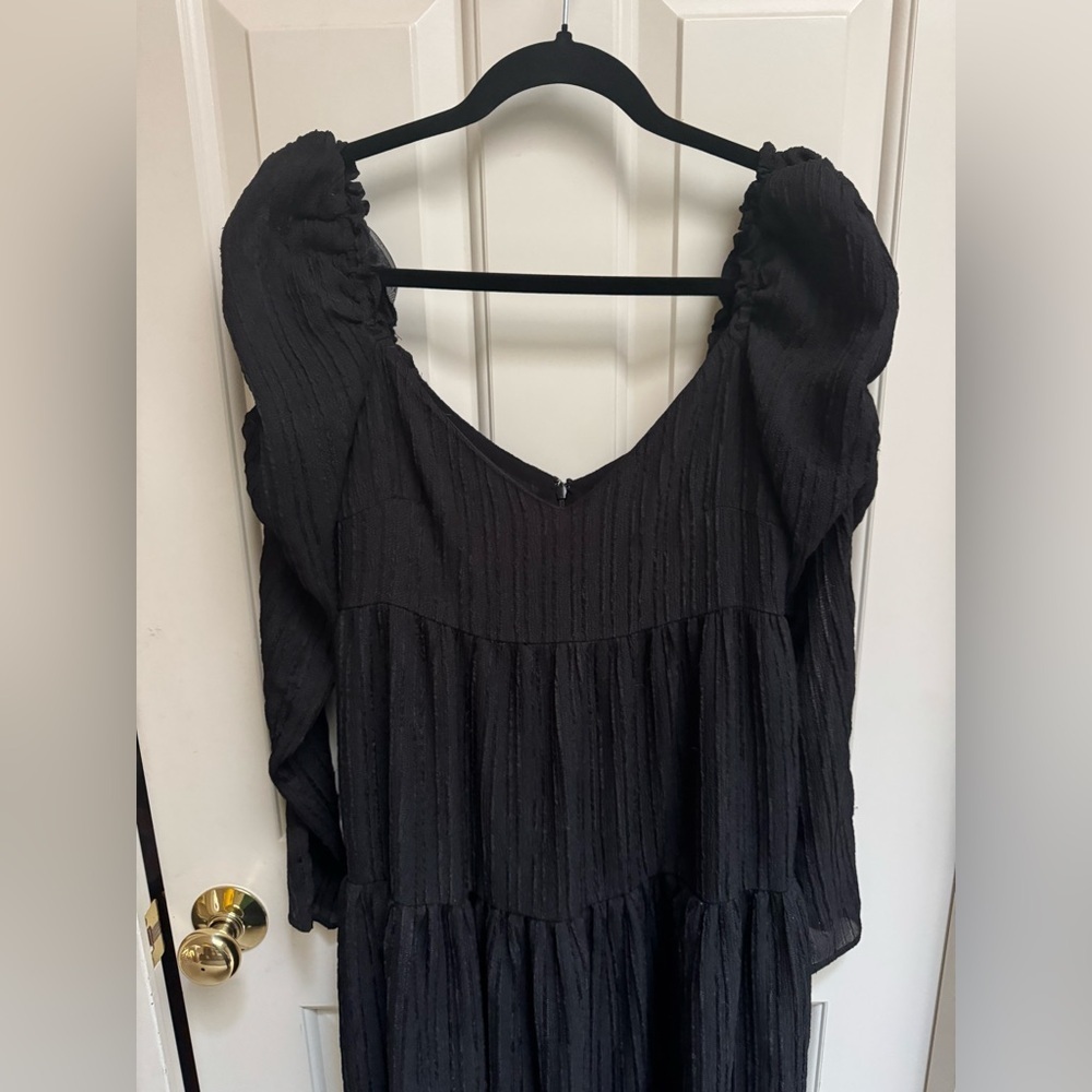 Astr Black Rouched Long Puff-Sleeve Maxi - Picture 5 of 9